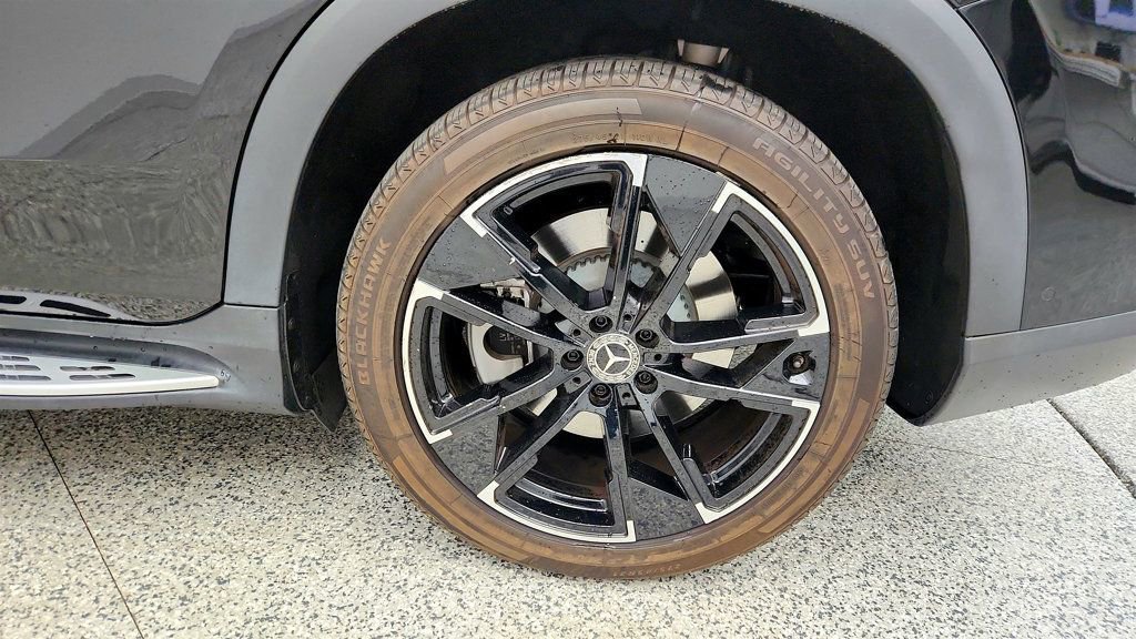 Used 2023 Mercedes-Benz EQS 450+ SUV image 9