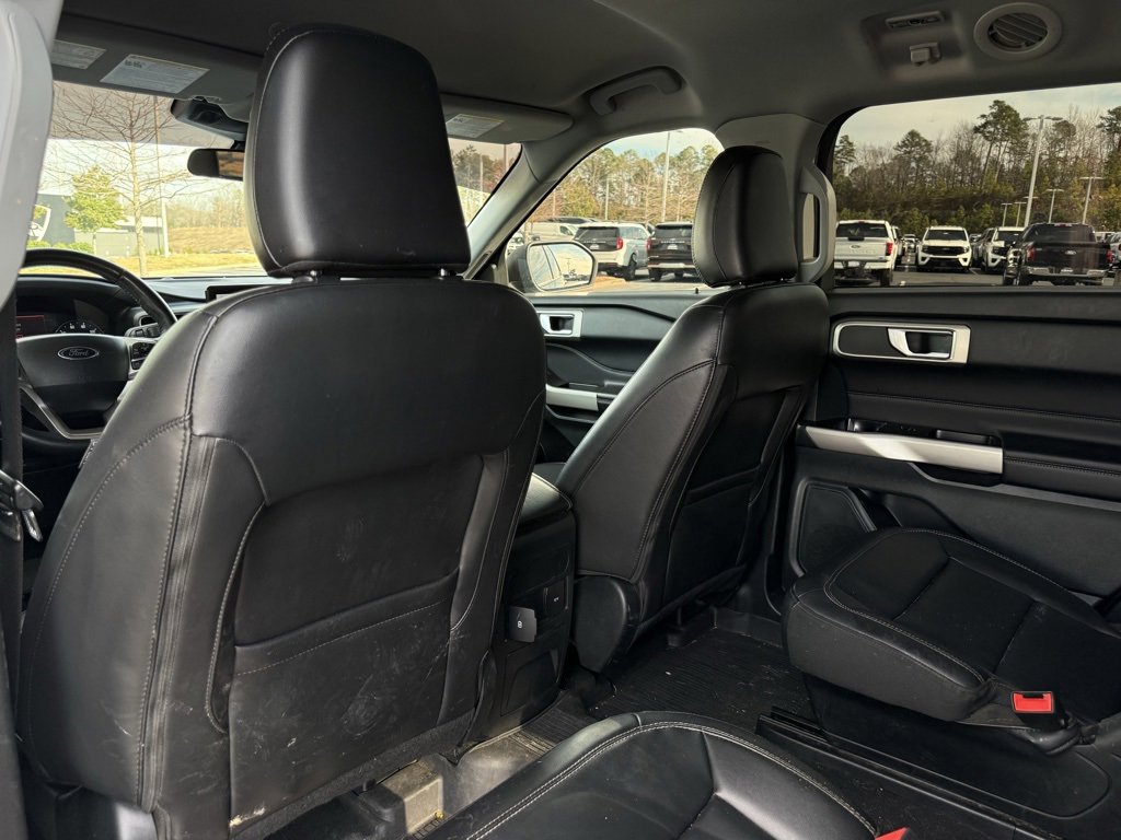 Certified 2023 Ford Explorer XLT w/ Equipment Group 202A image 25