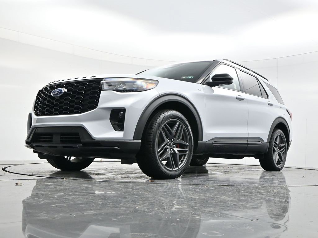 New 2026 Ford Explorer ST-Line w/ ST-Line Street Pack image 46