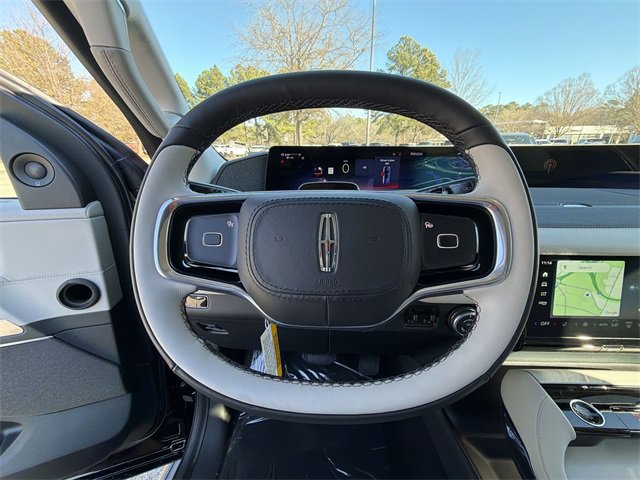 New 2025 Lincoln Navigator Reserve image 14