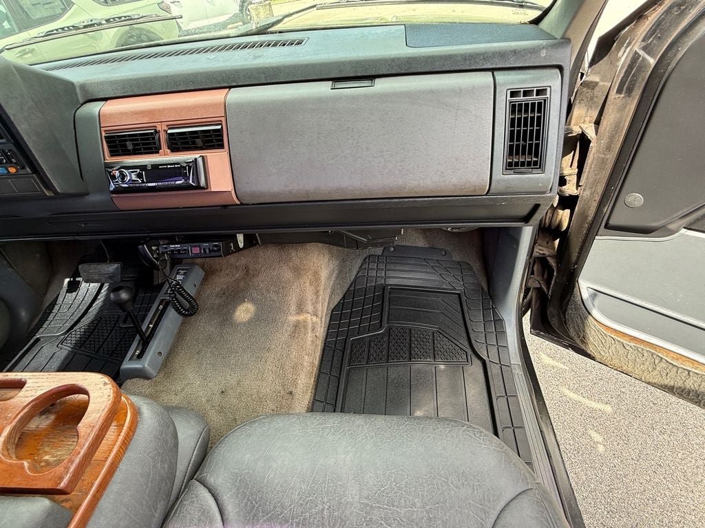 Used 1989 GMC Sierra 1500 4x4 Regular Cab image 15