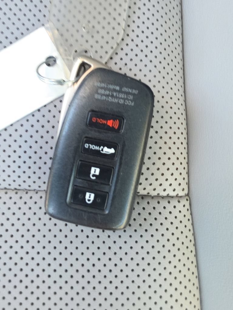 Used 2017 Lexus RX 450h AWD w/ Accessory Package image 33