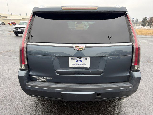 Used 2019 Cadillac Escalade Luxury AWD/4WD image 4