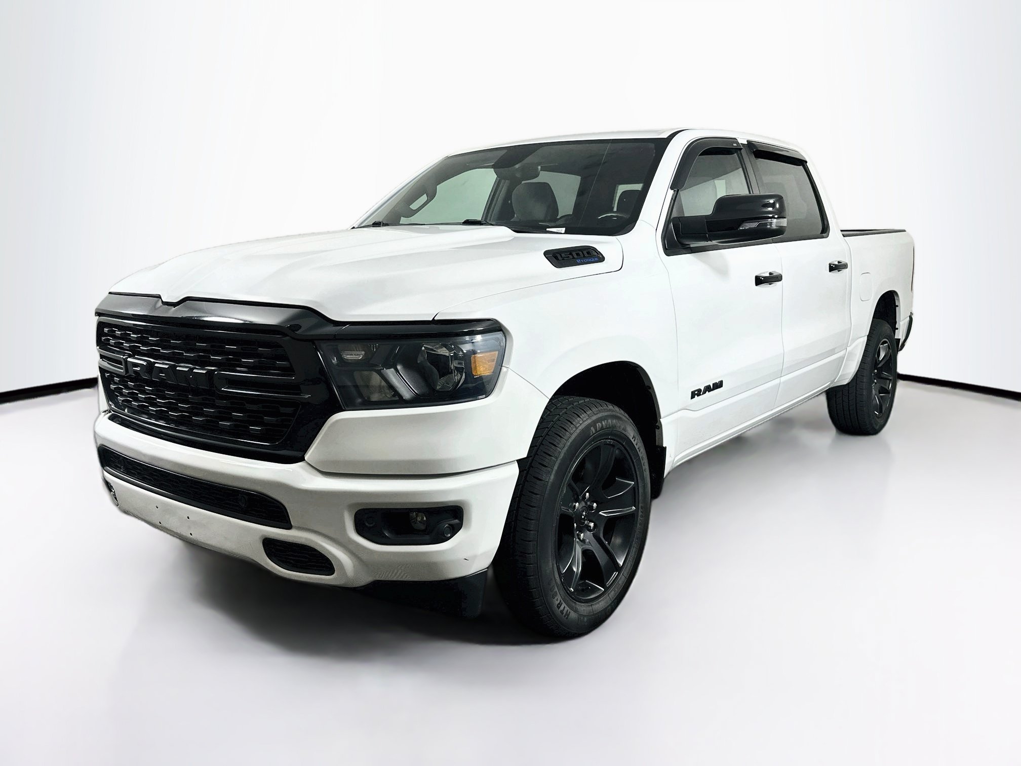 Used 2023 RAM 1500 Big Horn AWD/4WD image 3
