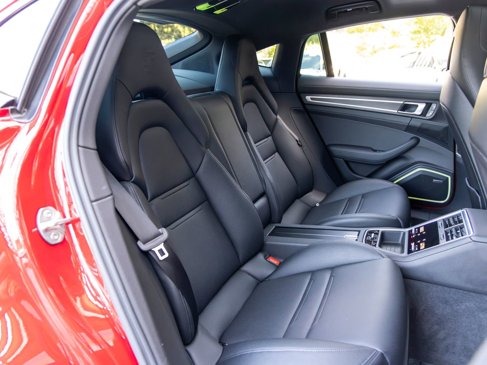 Certified 2023 Porsche Panamera Platinum Edition image 55