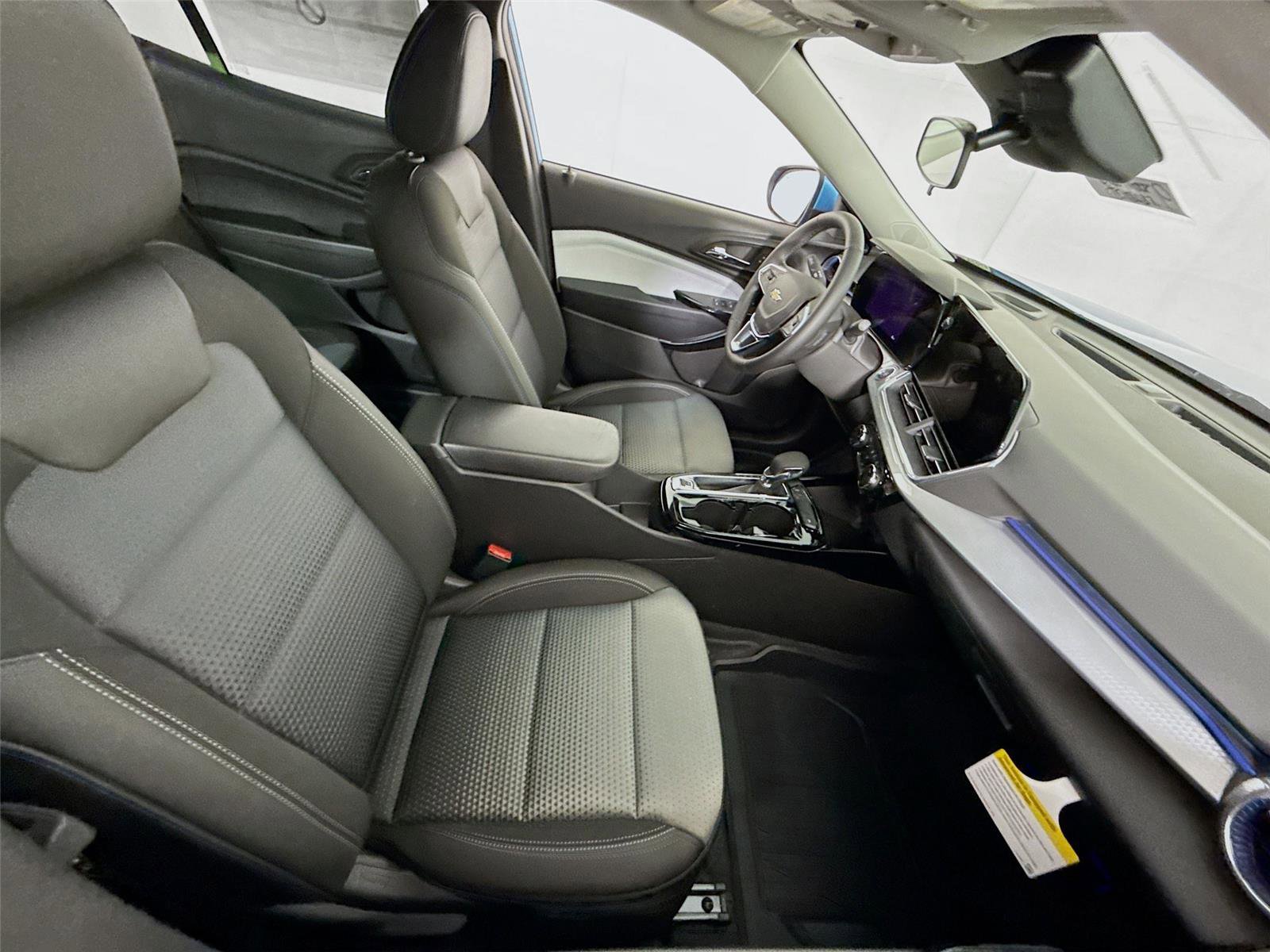 New 2026 Chevrolet Trax LT w/ Driver Confidence Package image 20