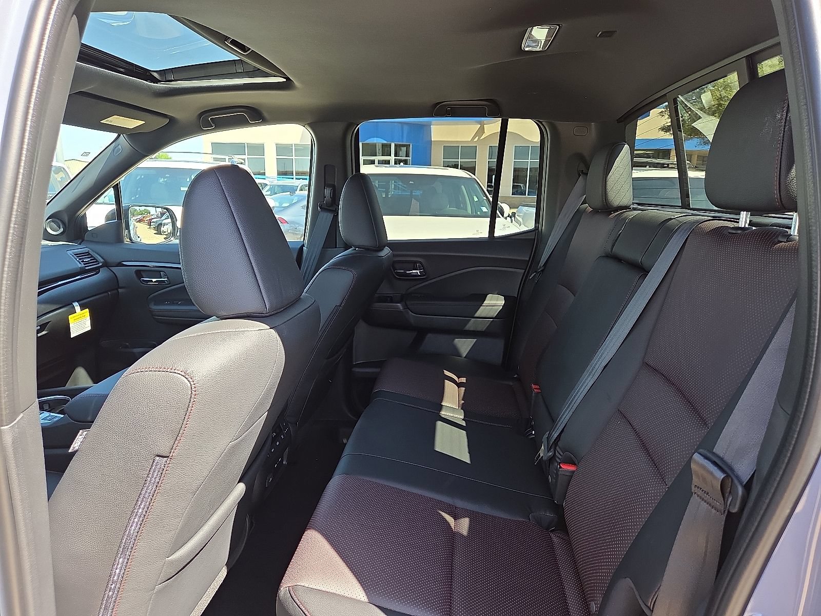 New 2026 Honda Ridgeline Black Edition image 9