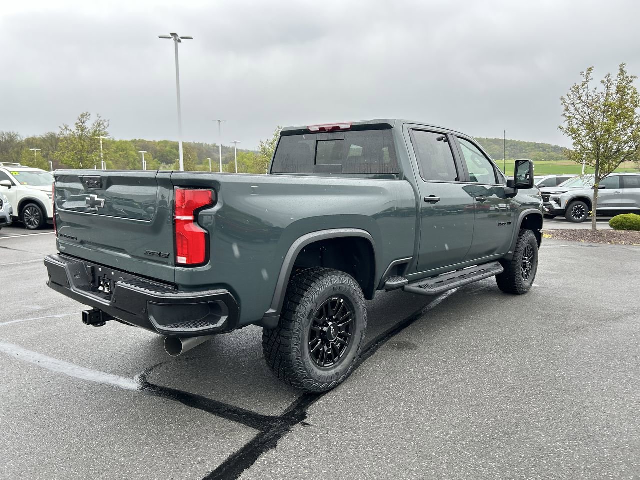 New 2026 Chevrolet Silverado 2500 ZR2 w/ LPO, Dark Essentials Package AWD/4WD image 7