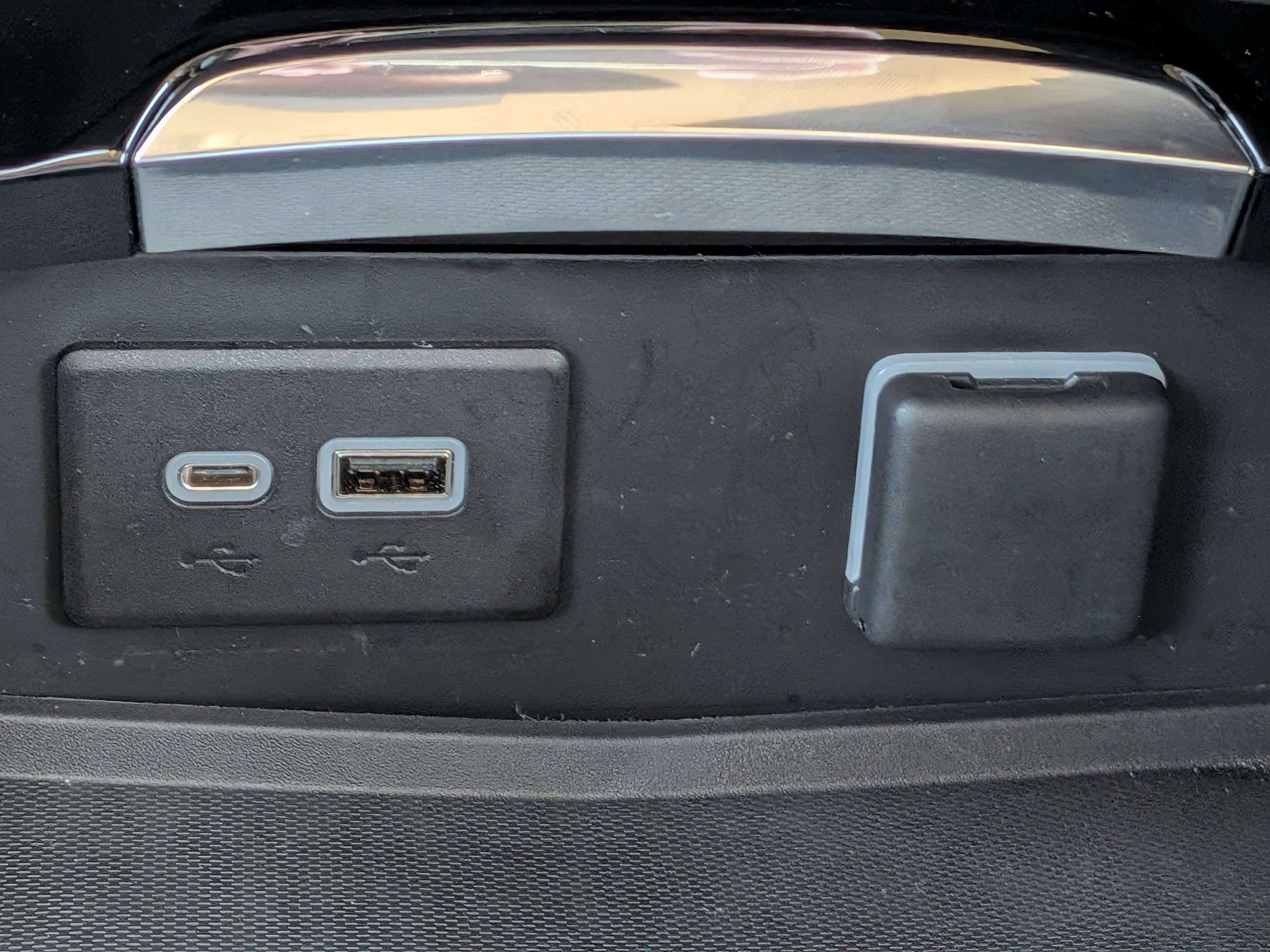 Certified 2023 Buick Envision Preferred FWD image 26