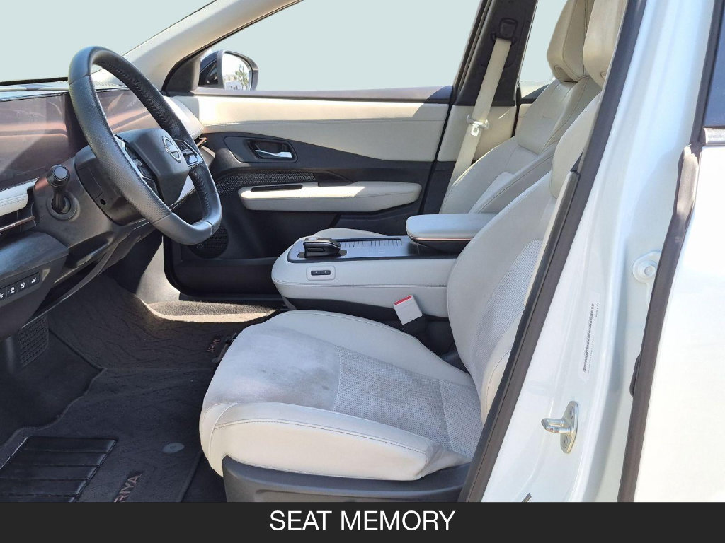 Used 2024 Nissan Ariya FWD image 14