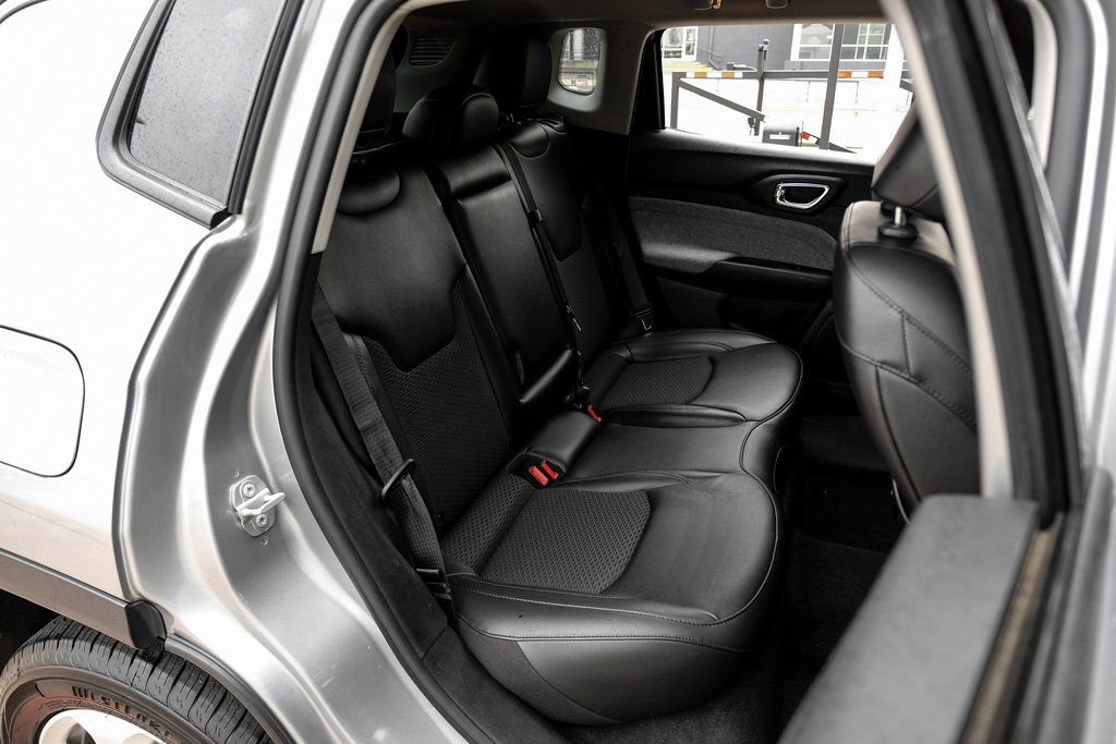 Used 2022 Jeep Compass Latitude image 45