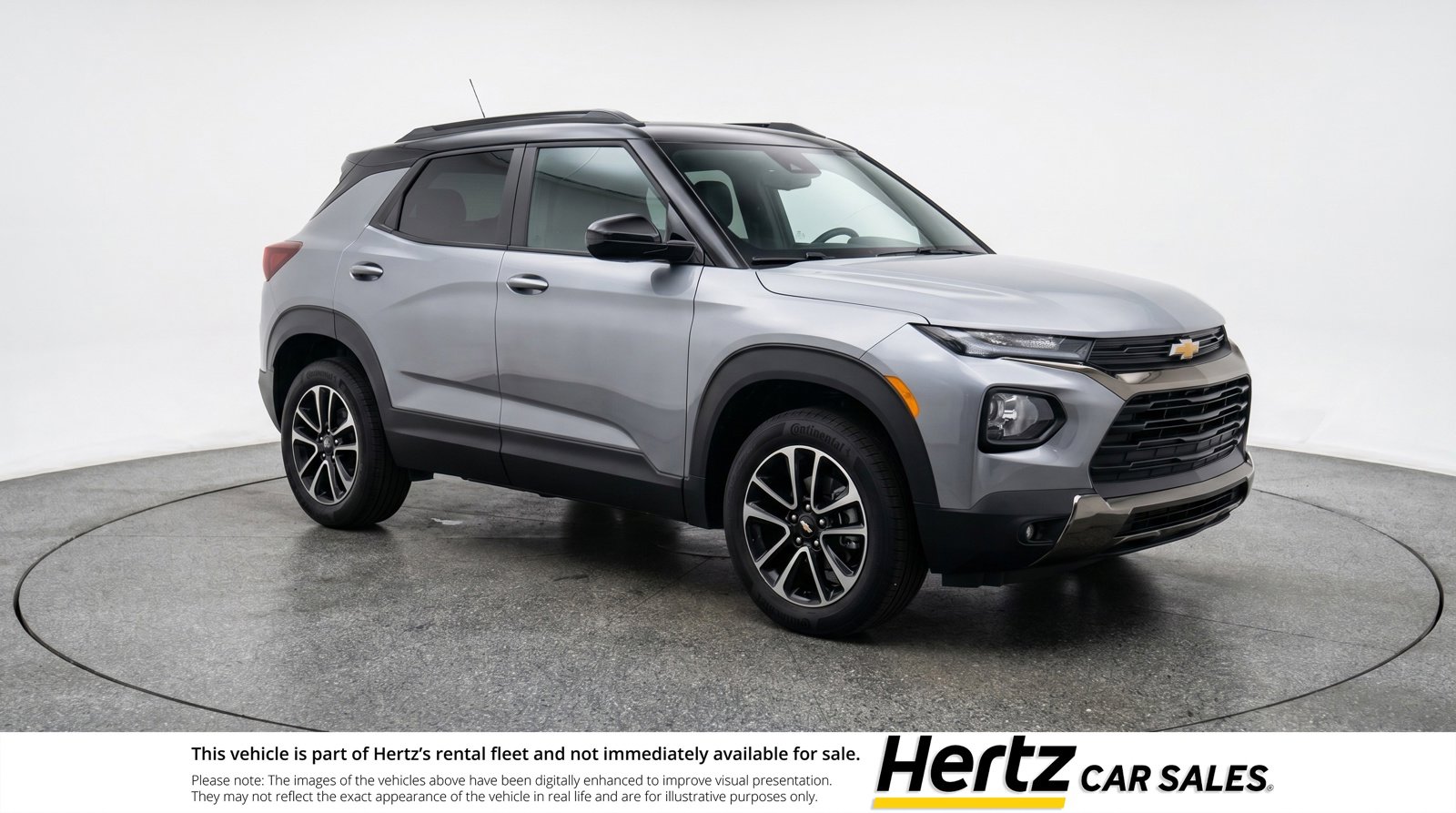 Used 2025 Chevrolet TrailBlazer LT FWD image 1