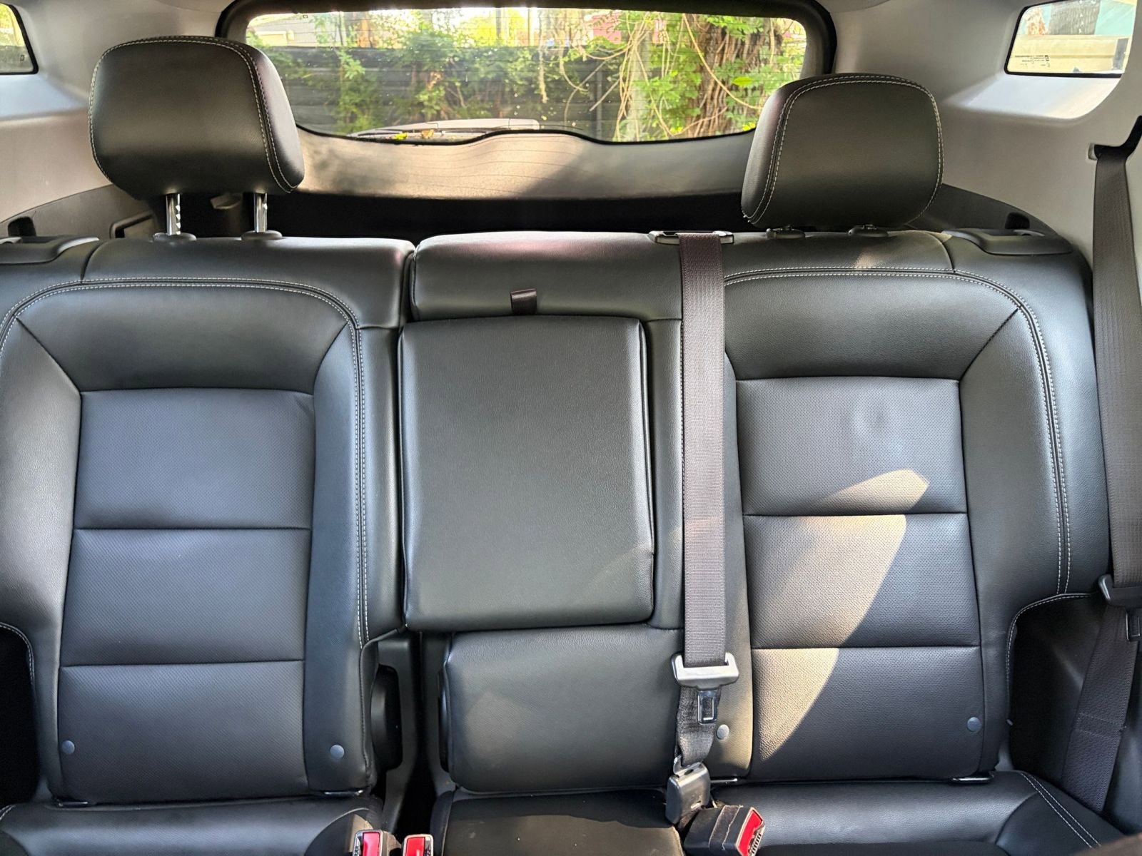 Used 2024 GMC Terrain SLT AWD/4WD image 39