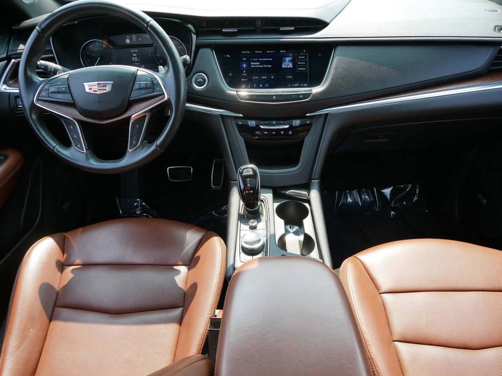 Used 2020 Cadillac XT5 Sportv w/ LPO, Floor Liner Package image 14