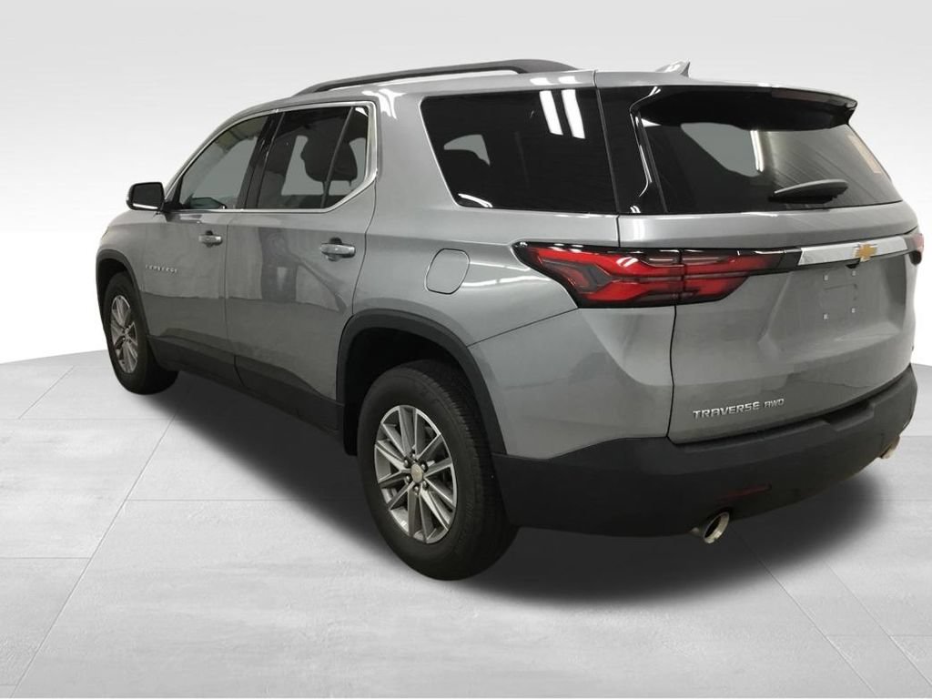 Used 2023 Chevrolet Traverse LT w/ LPO, Cargo Package AWD/4WD image 32