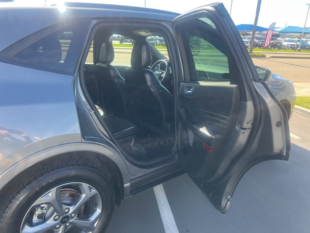 Used 2024 Ford Escape ST-Line image 41