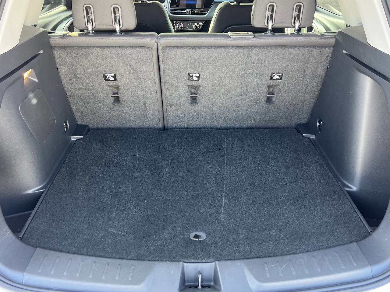 Used 2025 Chevrolet TrailBlazer LT w/ Driver Confidence Package image 25