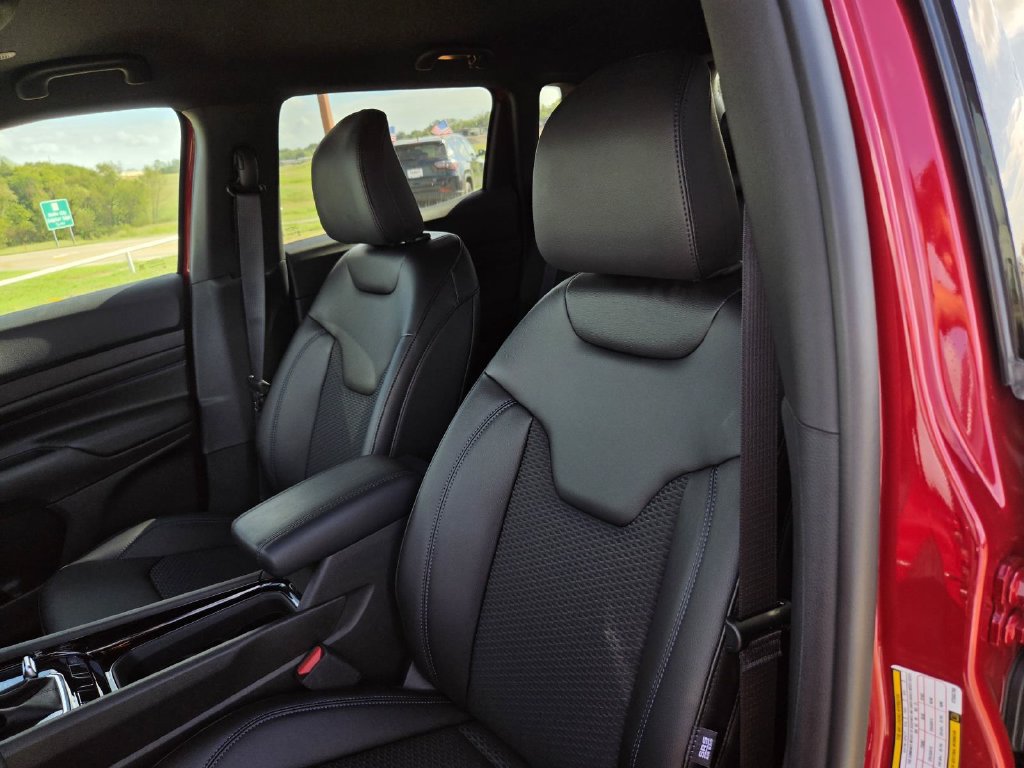 New 2027 Jeep Compass Latitude AWD/4WD image 23