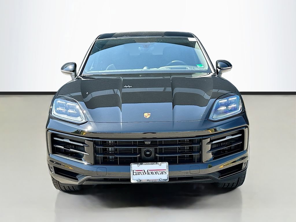 Certified 2026 Porsche Cayenne Coupe AWD/4WD image 6