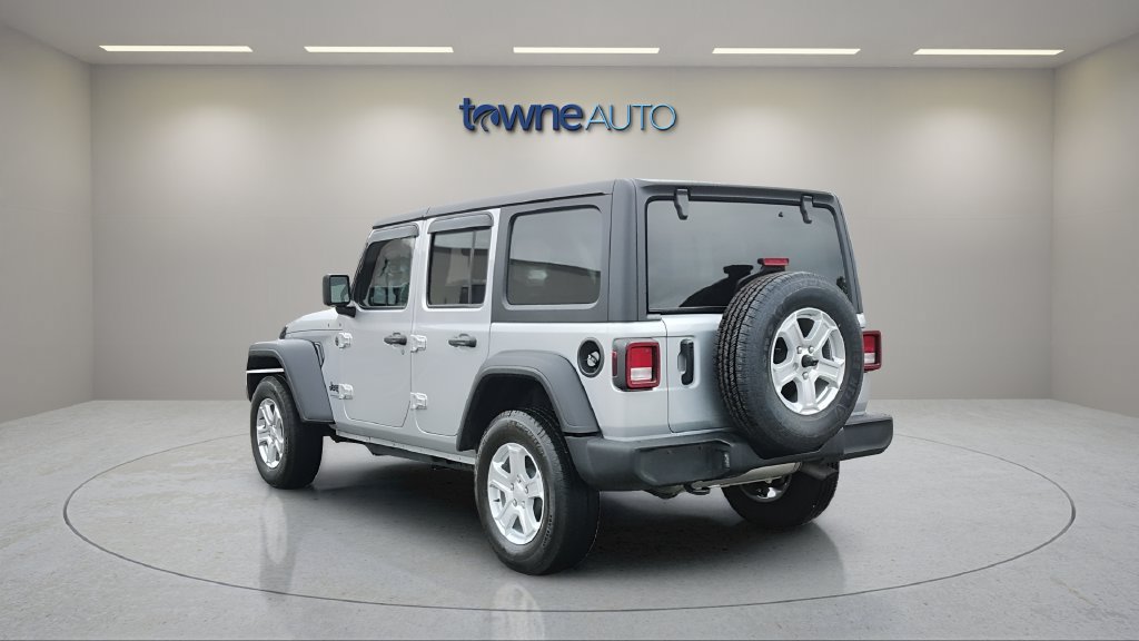 Used 2022 Jeep Wrangler Unlimited Sport AWD/4WD image 4