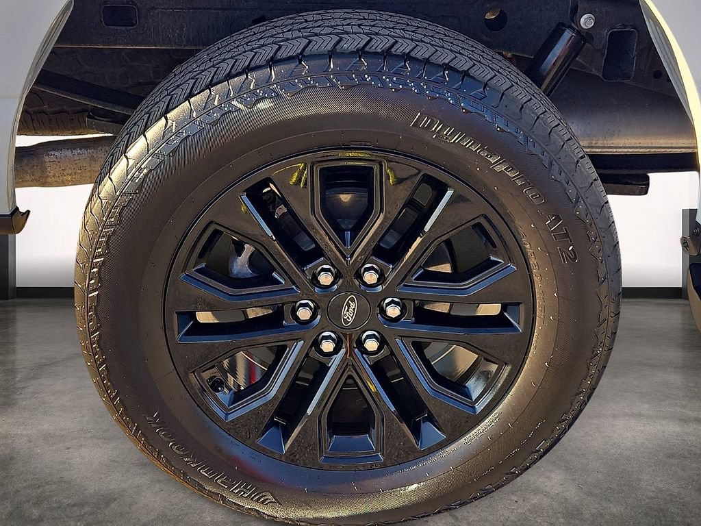 Used 2025 Ford F150 Lariat w/ Equipment Group 502A High AWD/4WD image 7
