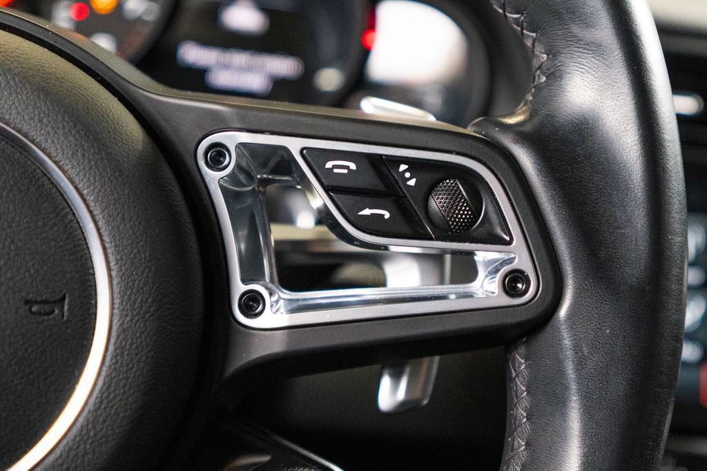 Certified 2018 Porsche 911 Carrera S RWD image 36