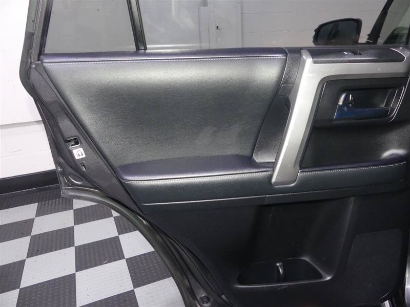 Used 2020 Toyota 4Runner Limited AWD/4WD image 25