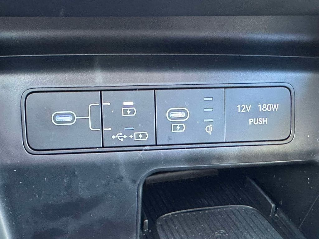 Used 2025 Hyundai Tucson SEL image 22