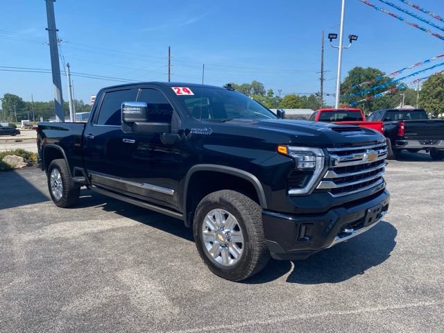 Used 2024 Chevrolet Silverado 2500 High Country AWD/4WD image 7