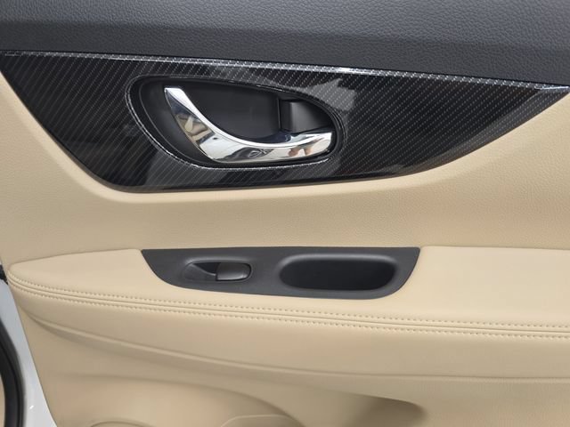 Used 2019 Nissan Rogue SL w/ Premium Package FWD image 14