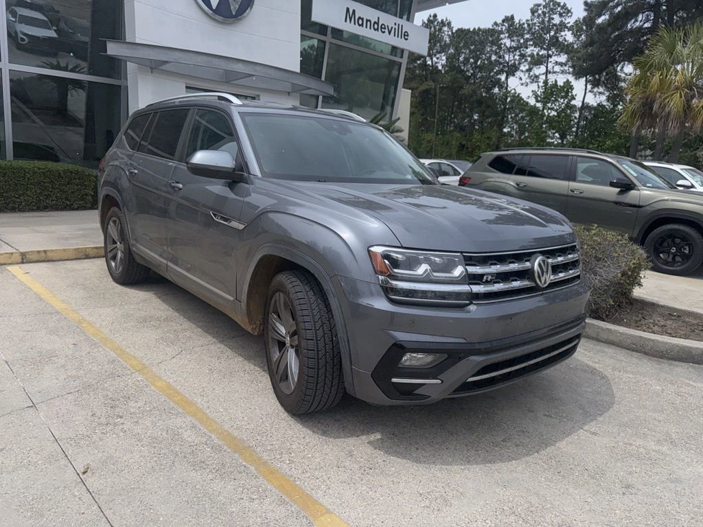 Used 2019 Volkswagen Atlas SE w/ Towing Package FWD image 3