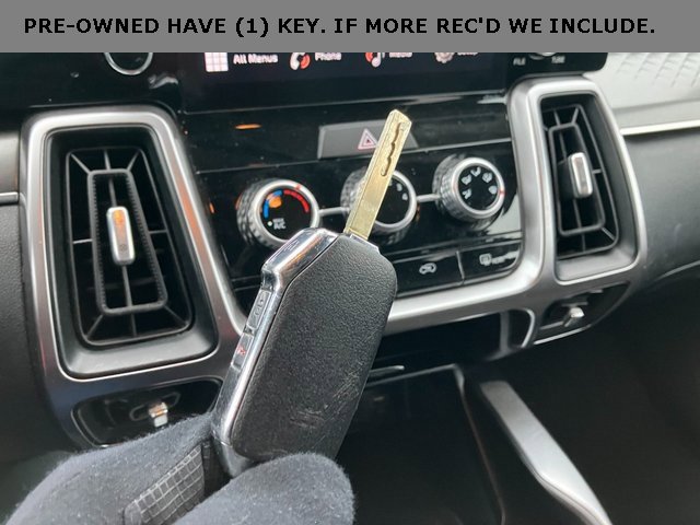 Used 2023 Kia Sorento LX image 4