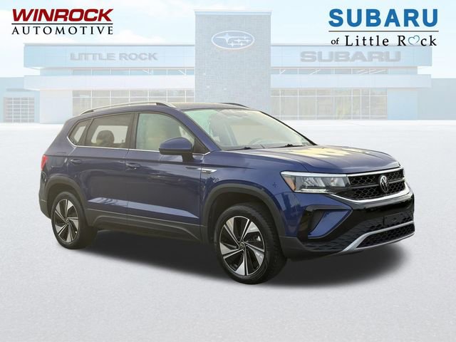 Used 2023 Volkswagen Taos SE image 1