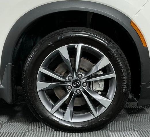 Certified 2024 INFINITI QX60 Luxe image 7