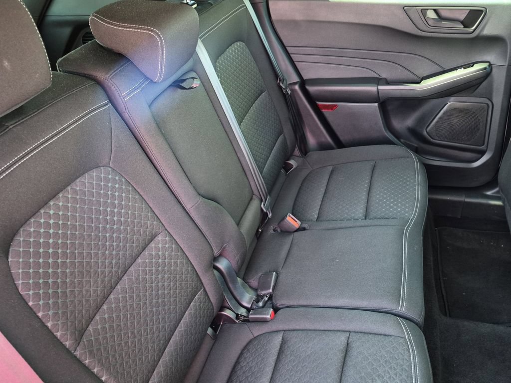 Used 2025 Ford Escape Active AWD/4WD image 29