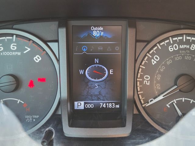 Used 2018 Toyota Tacoma TRD Off-Road w/ Technology Package AWD/4WD image 20
