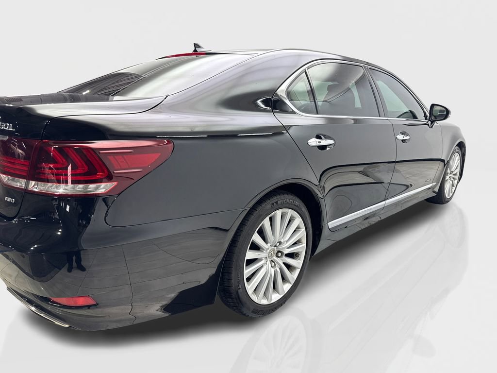 Used 2013 Lexus LS 460 L w/ Preferred Accessory Package image 13