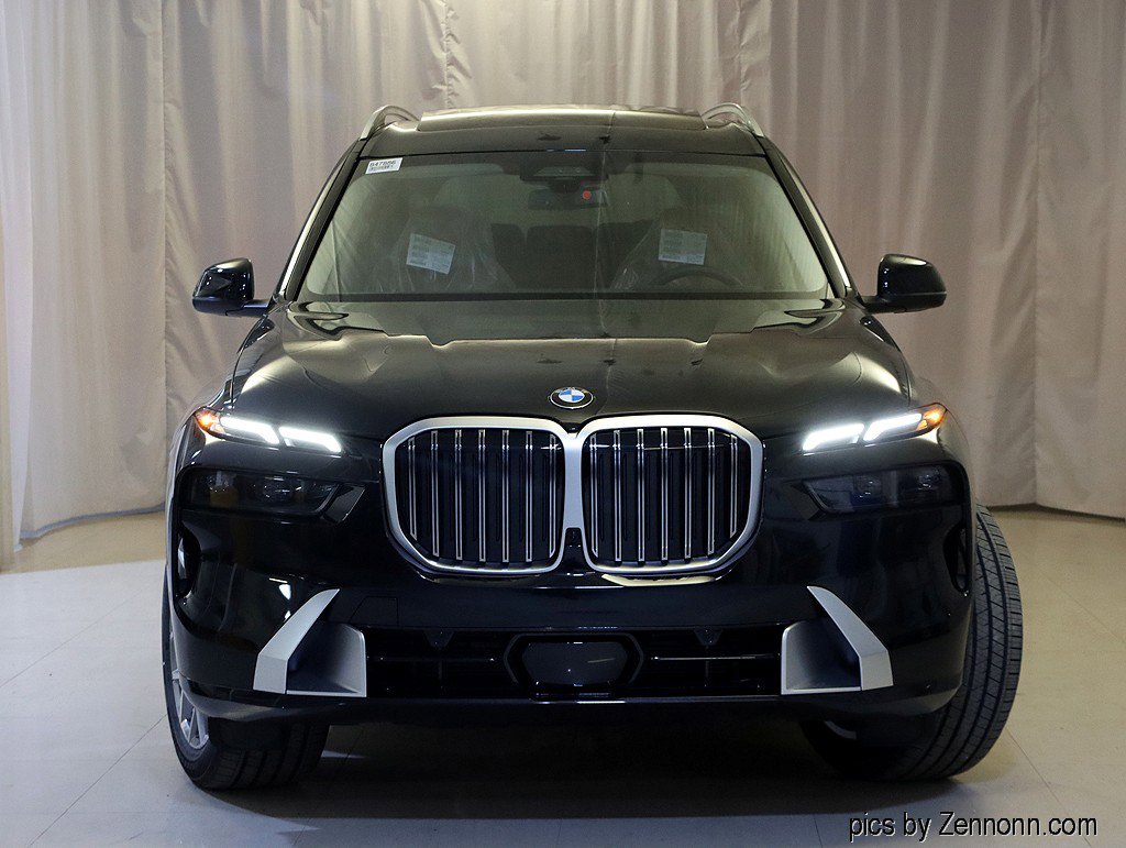 Used 2026 BMW X7 xDrive40i image 5