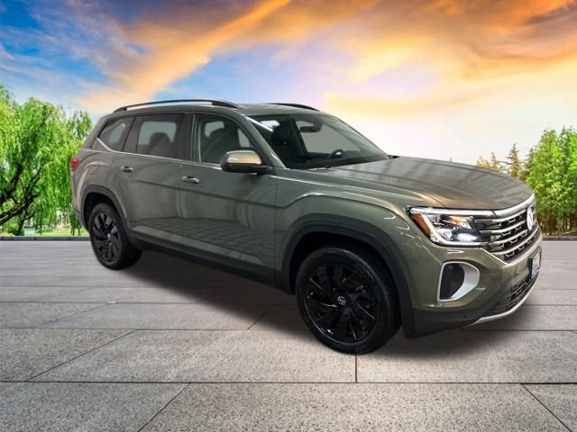 New 2026 Volkswagen Atlas SE image 2