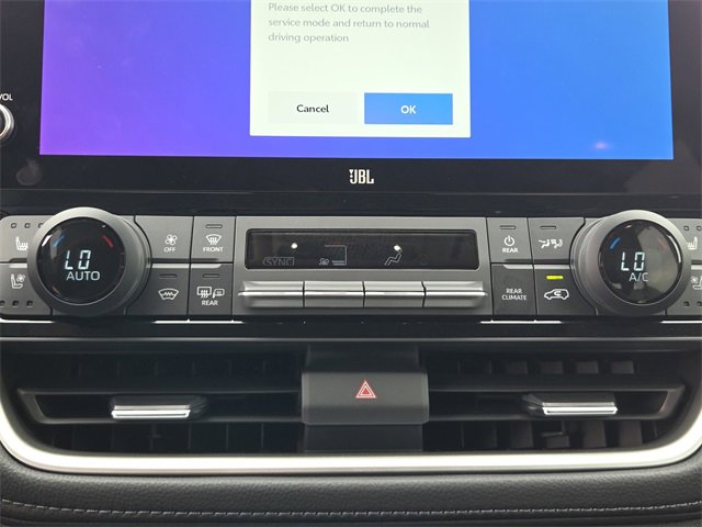 Used 2025 Toyota Grand Highlander AWD image 21