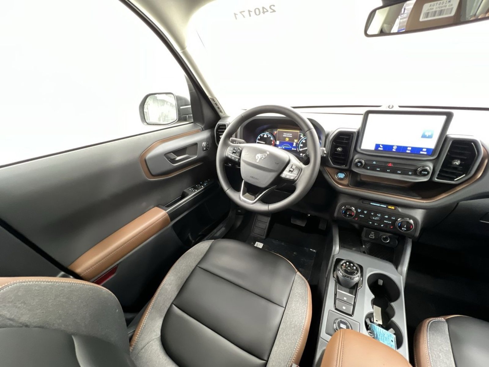 Used 2024 Ford Bronco Sport Outer Banks w/ Tech Package AWD/4WD image 20