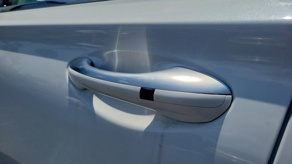 Used 2019 Hyundai Santa Fe Limited AWD/4WD image 29