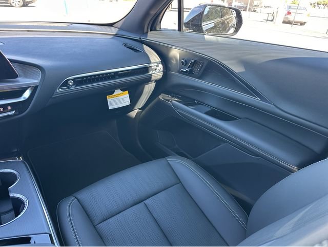 New 2026 Cadillac Lyriq Sport image 17