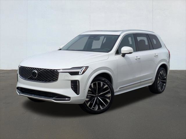 Used 2025 Volvo XC90 B6 Plus image 1