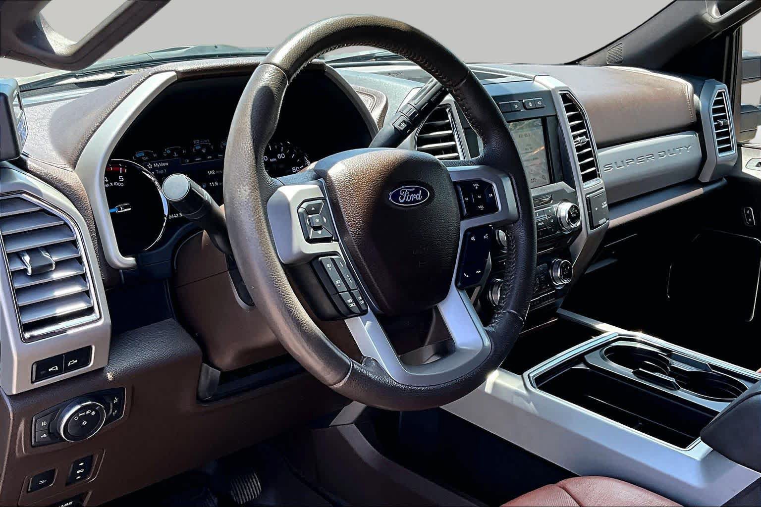 Used 2018 Ford F450 King Ranch w/ King Ranch Ultimate Package AWD/4WD image 18