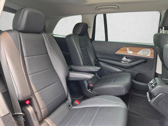 Used 2024 Mercedes-Benz GLS 450 4MATIC image 19