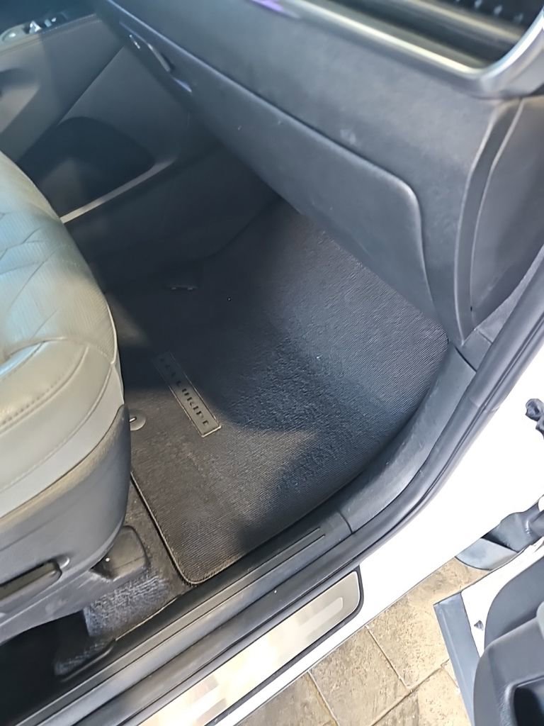 Used 2023 Kia Telluride SX X-Line image 14