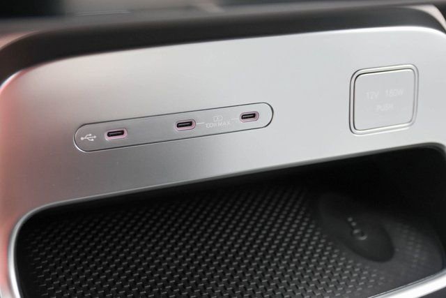 New 2026 Hyundai Ioniq 9 SEL image 17