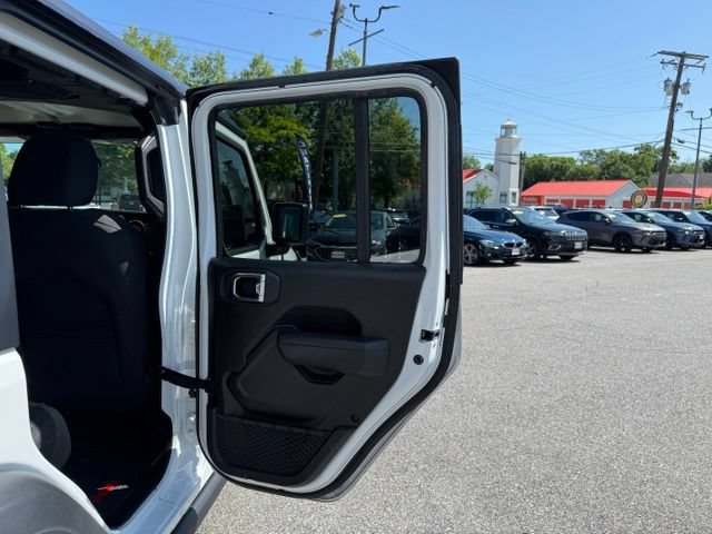Used 2023 Jeep Wrangler Unlimited Sport AWD/4WD image 27