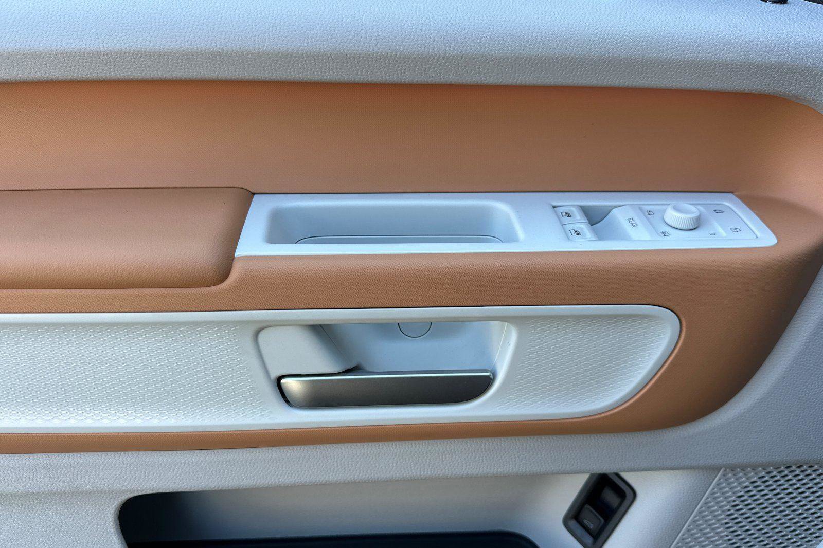 New 2025 Volkswagen ID. Buzz Pro S Plus image 10